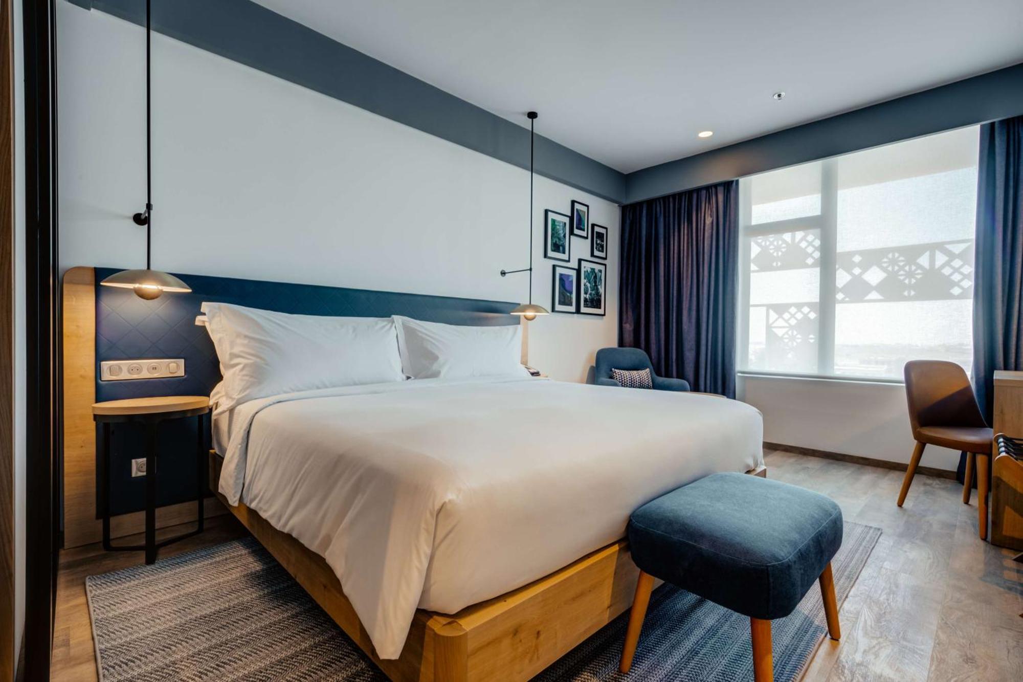 Hilton Garden Sud Hotel 4*
